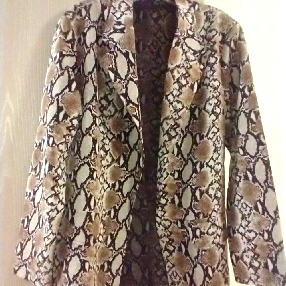 Snakeskin women's blazer, size Large, purchased on Amazon